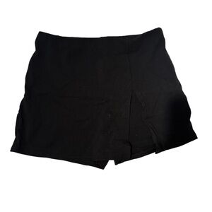 blue blush Pull-on Stretchy Black Skort Sz Large w/ Elastic Waistband